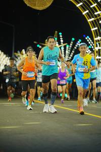 BIB: 107, 40267, 651
                            <button type="button" onclick="openModal(22906881)" class="btn btn-primary btn-sm float-right btn-popup" data-toggle="modal" data-target=".modal-high-quality">
                        <i class="fas fa-shopping-cart"></i> Add to Cart
                    </button>
                                            <button type="button" onclick="isThisMe(22906881, true)" class="btn btn-success btn-sm float-right btn-popup btn-isme hidden" data-toggle="tooltip" data-placement="bottom" title="นี่คือรูปของคุณใช่ไหม คลิกที่นี่เพื่อเอาเข้าอัลบั้ม">
                        <i class="fas fa-plus"></i> Add to album
                    </button>
                    <button type="button" onclick="isThisMe(22906881, false)" class="btn btn-warning btn-sm float-right btn-popup btn-isnotme hidden">
                        <i class="fas fa-ban"></i> Remove from album
                    </button>